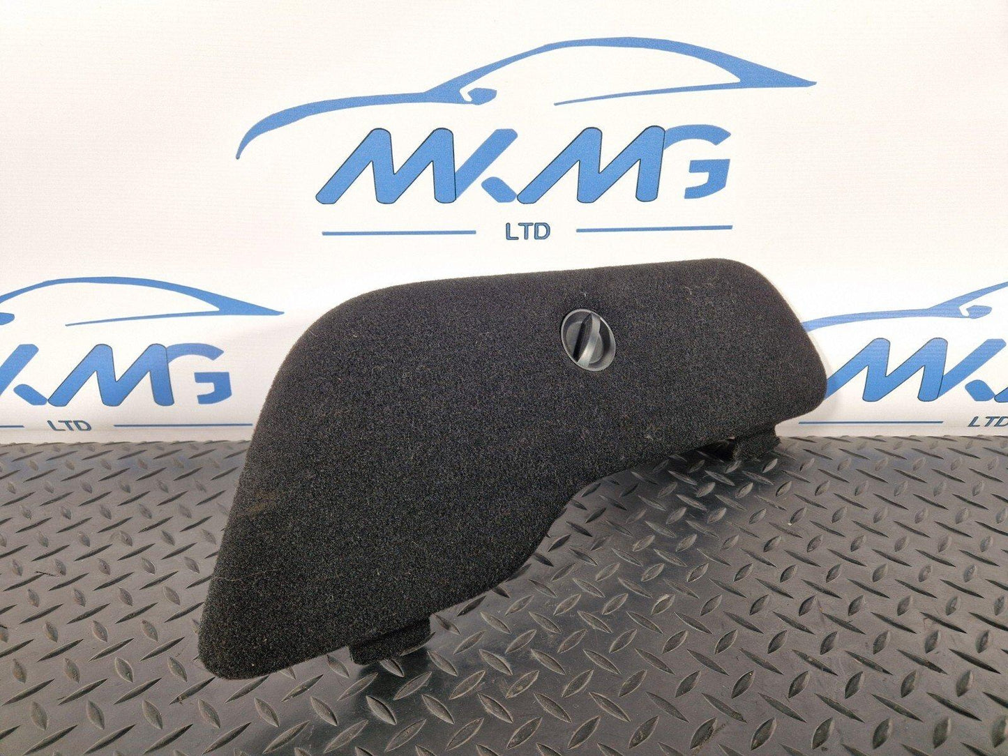 14-20 MERCEDES BENZ GLA X156 GENUINE REAR SIDE PANEL COVER TRIM