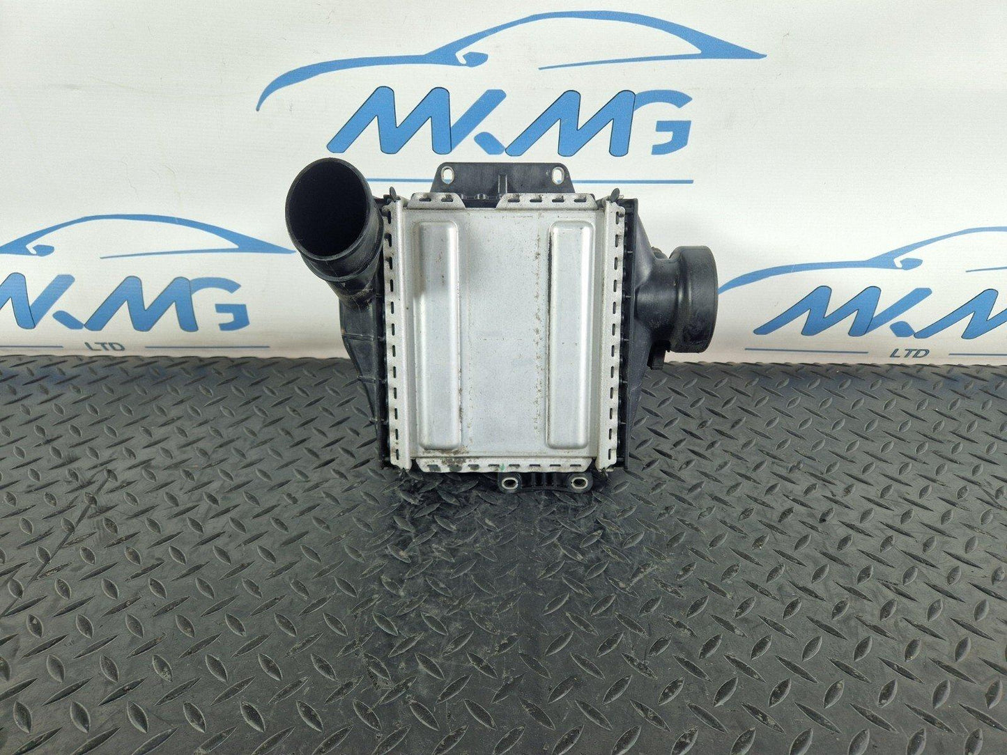 14-21 MERCEDES BENZ C300H W205 2.2 OM651 OEM ENGINE INTERCOOLER A6510901900