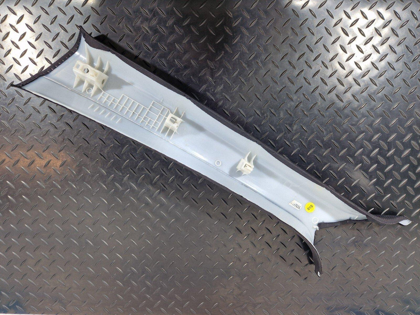 16-23 AUDI S5 COUPE FRONT RIGHT UPPER A-PILLAR TRIM 8W6867234B