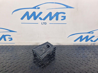 19-ON MERCEDES A CLA B W177 W247 C118 GENUINE ABS PUMP BRACKET A1774303500