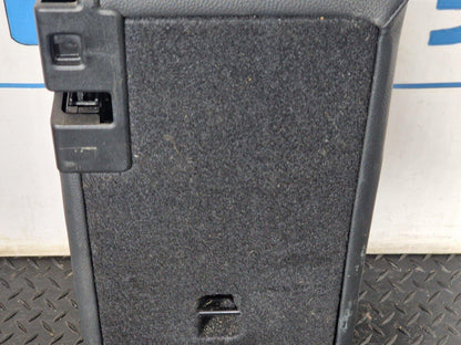 19-ON MERCEDES BENZ A CLASS EQ W177 V177 A250e REAR ARM REST