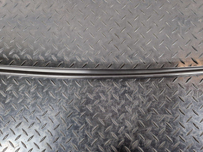16-19 AUDI A4 B9 FRONT WINDSCREEN N/S WEATHERSTRIP MOULDING STRIP 8W0854327C