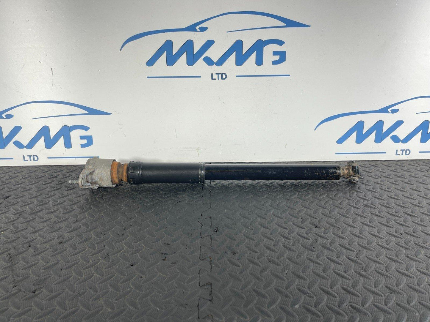 12-18 MERCEDES A B CLA-W176 W246 C117 GENUINE REAR SHOCK ABSORBER A1763201531