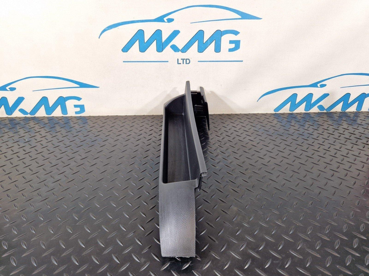 12-18 MERCEDES BENZ B-CLASS W246 FRONT LEFT SIDE SEAT COVE TRIM A2469190000