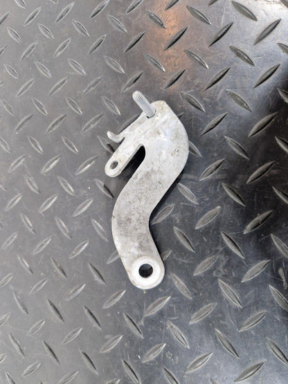 16-19 AUDI A4 AVANT B9 S-LINE OEM RIGHT HORN BRACKET OEM 8W0951230