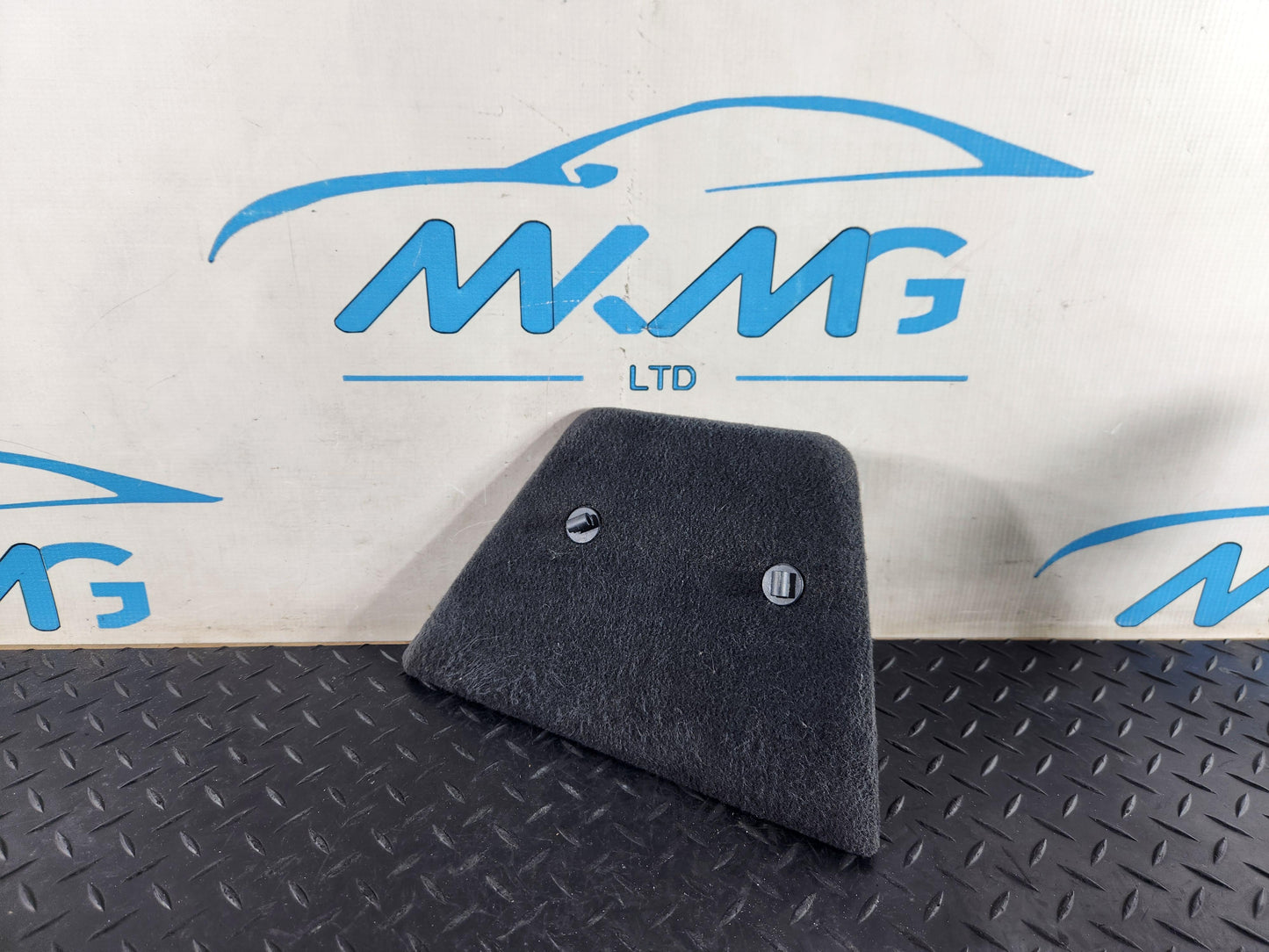 Audi Q7 Quarter Trim Lining Genuine 4M0863989A