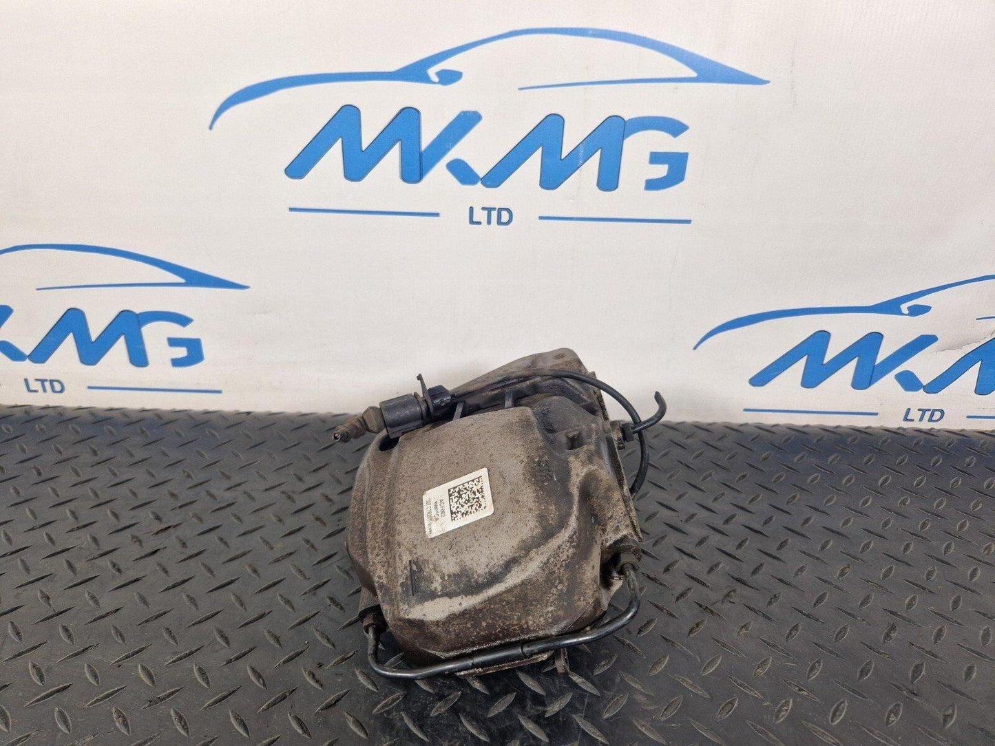 16-23 AUDI A5 F5 SPORTBACK S-LINE PASSENGER SIDE FRONT BRAKE CALIPER 8W05CA