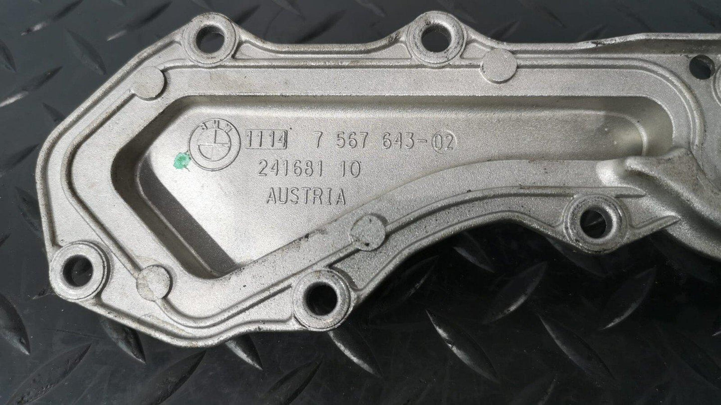 11-16 BMW M5 F10 5-SERIES 4.4L V8 PETROL ENGINE BLOCK END COVER 7567643