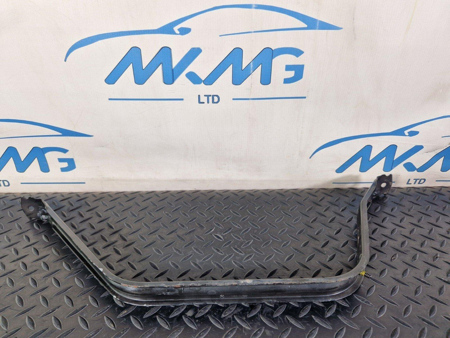 18-ON MERCEDES BENZ A CLASS W177 FUEL TANK HOLDER BRACKET MOUNTING A2474703601