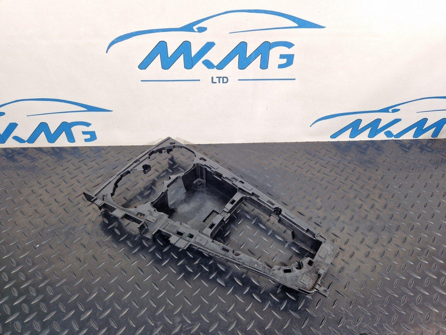 16-23 AUDI A5 F5 GENUINE CENTRE CONSOLE TRIM 8W2864261A