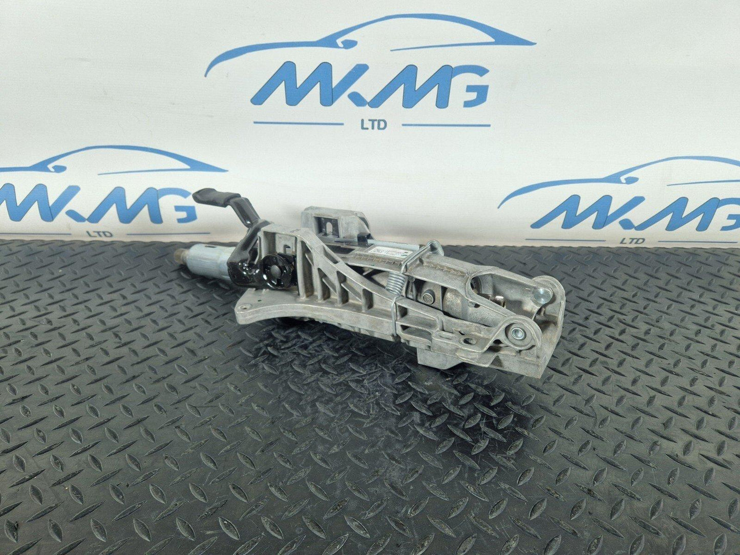 14-21 MERCEDES BENZ C200d W205 OEM STEERING COLUMN SHAFT TUBE A2054604216