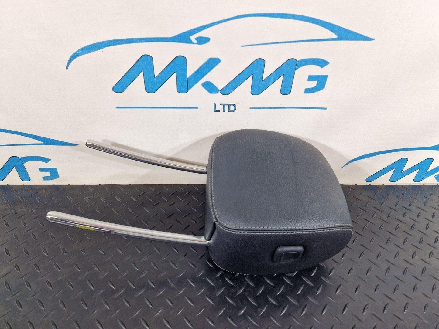 18-ON MERCEDES BENZ A CLASS W177 GENUINE FRONT SEAT HEADREST FITS LEFT & RIGHT