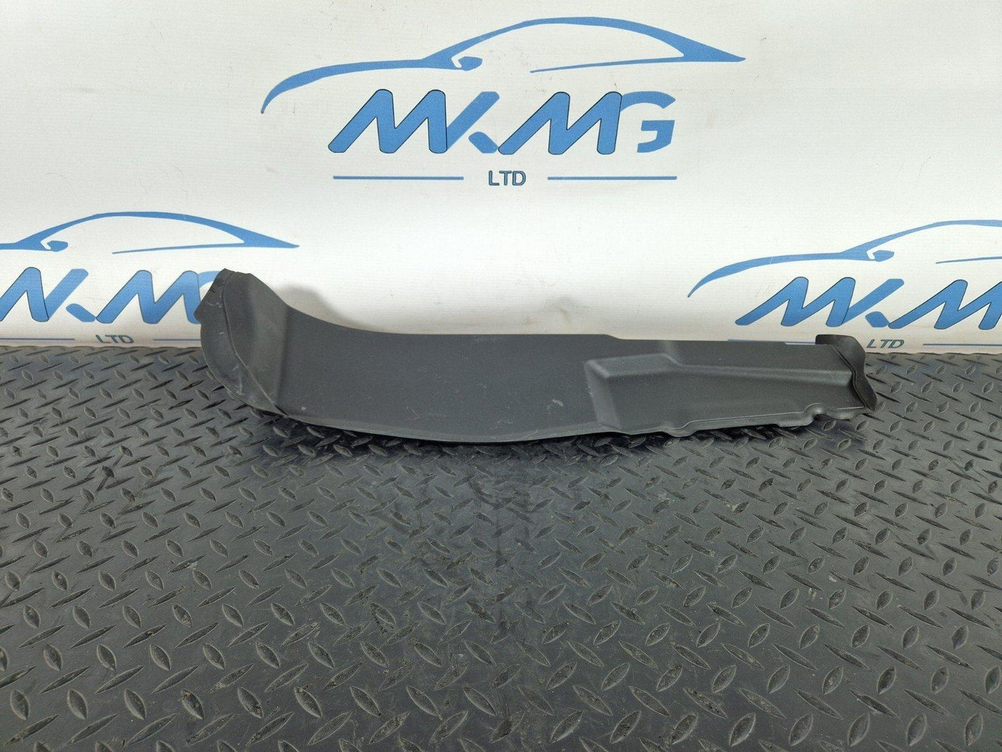 16-22 BMW X1 F48 DIESEL B47 OEM LEFT SIDE N/S  BONNET ENGINE SEAL PANEL 7329399