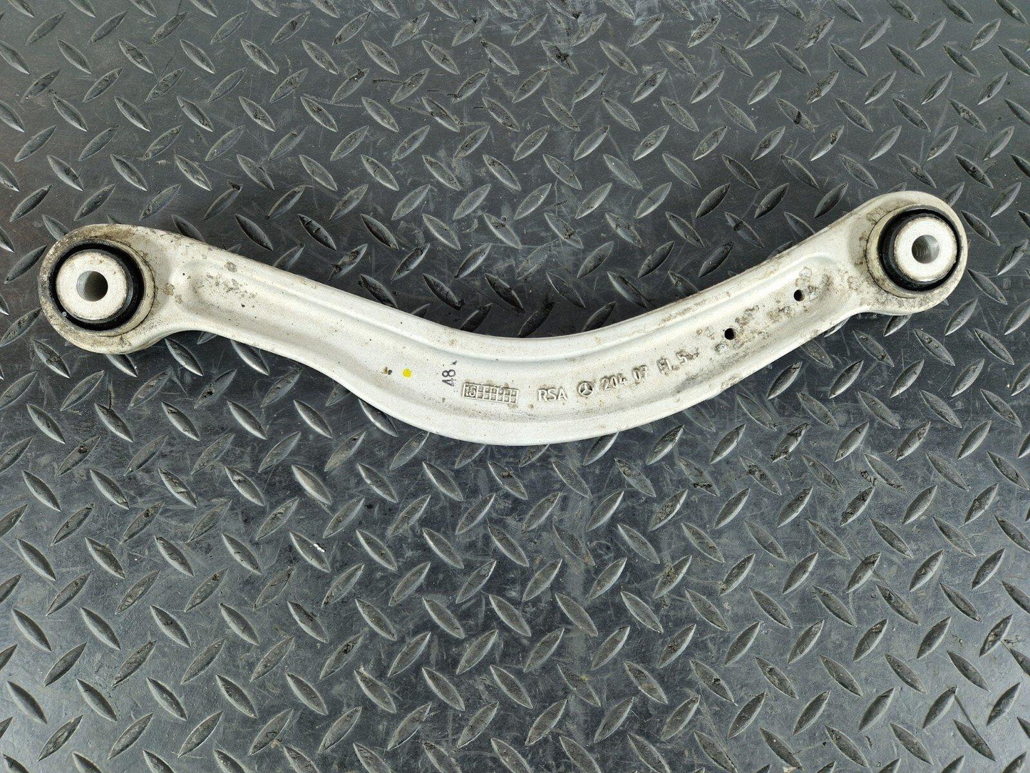 14-21 MERCEDES C CLASS W205 REAR RIGHT OR LEFT  SIDE CONTROL ARM LINK A20407