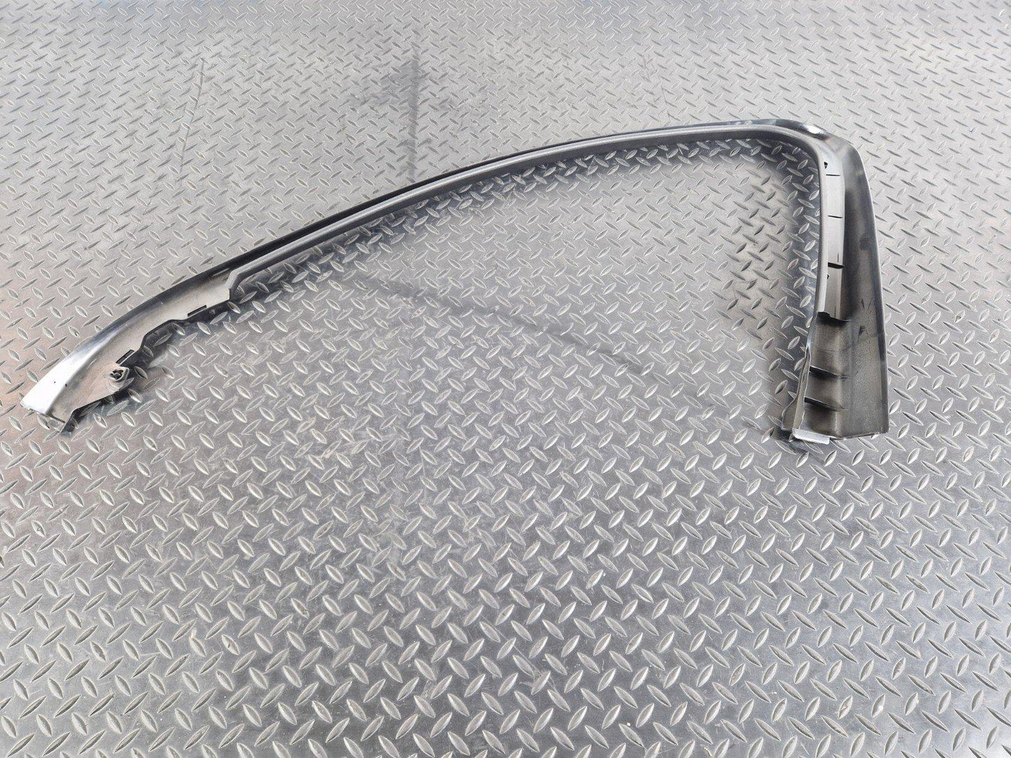14-21 MERCEDES BENZ C300h W205 INNER DOOR WINDOW FRAME FRONT LEFT N/S TRIM SEAL