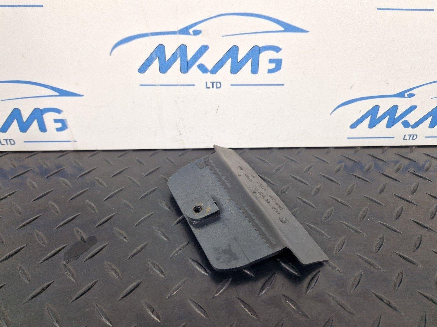 11-18 BMW 6 SERIES F06 RADIATOR CLIP RAD RUBBER MOUNT 7607831