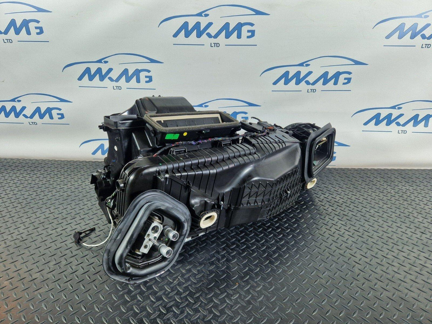 14-21 MERCEDES BENZ C200 W205 INTERIOR HEATER MATRIX CORE & A/C CONTROL MODULE