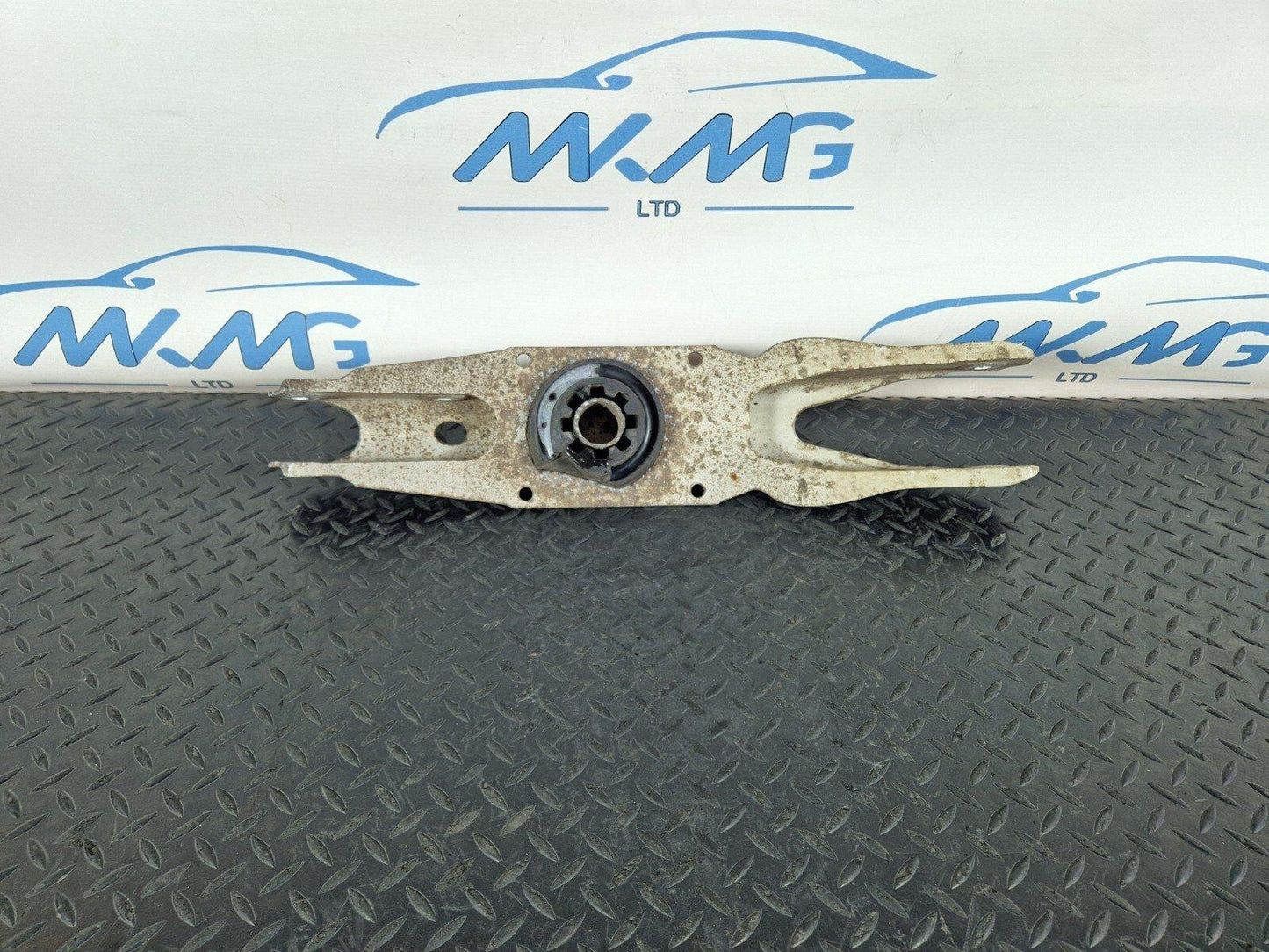 MERCEDES GLA X156 REAR CONTROL ARM SPRING LINK FITS LEFT & RIGHT A2463520002