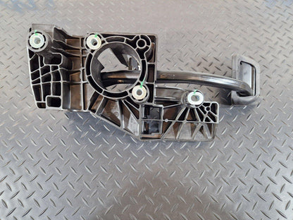 18-ON MERCEDES BENZ A CLASS W177 GENUINE AUTO GENUINE BRAKE PEDAL A2472900100