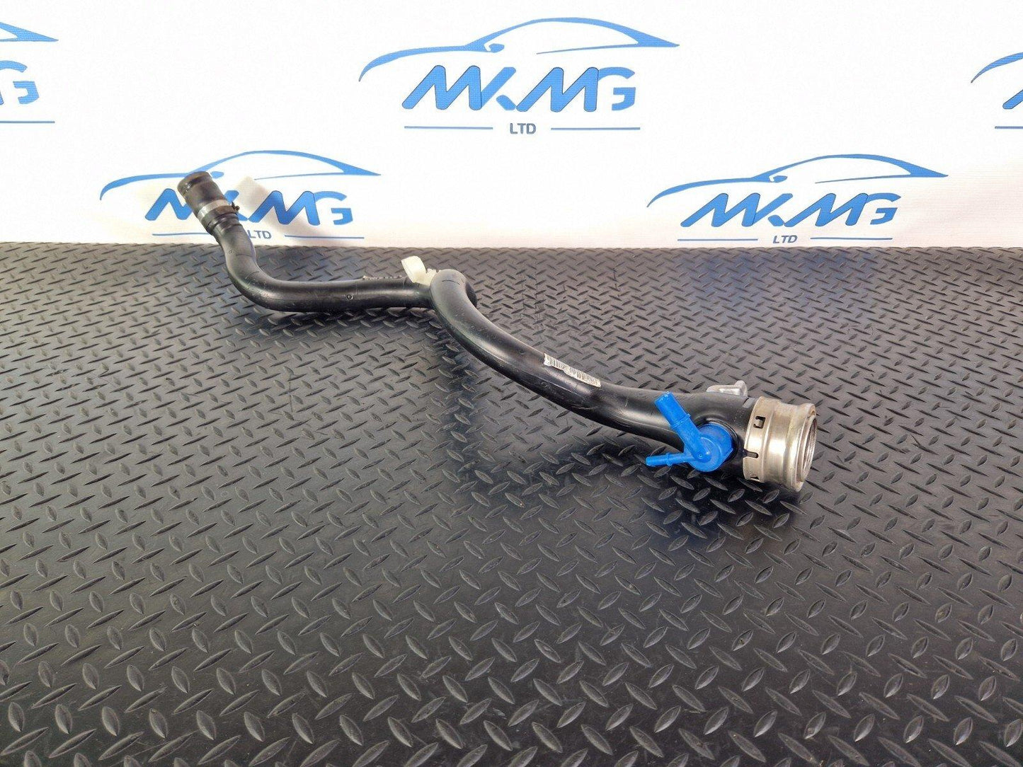 14-16 BMW 2 SERIES F22 GENUINE FUEL TANK FILLER NECK PIPE 7244022