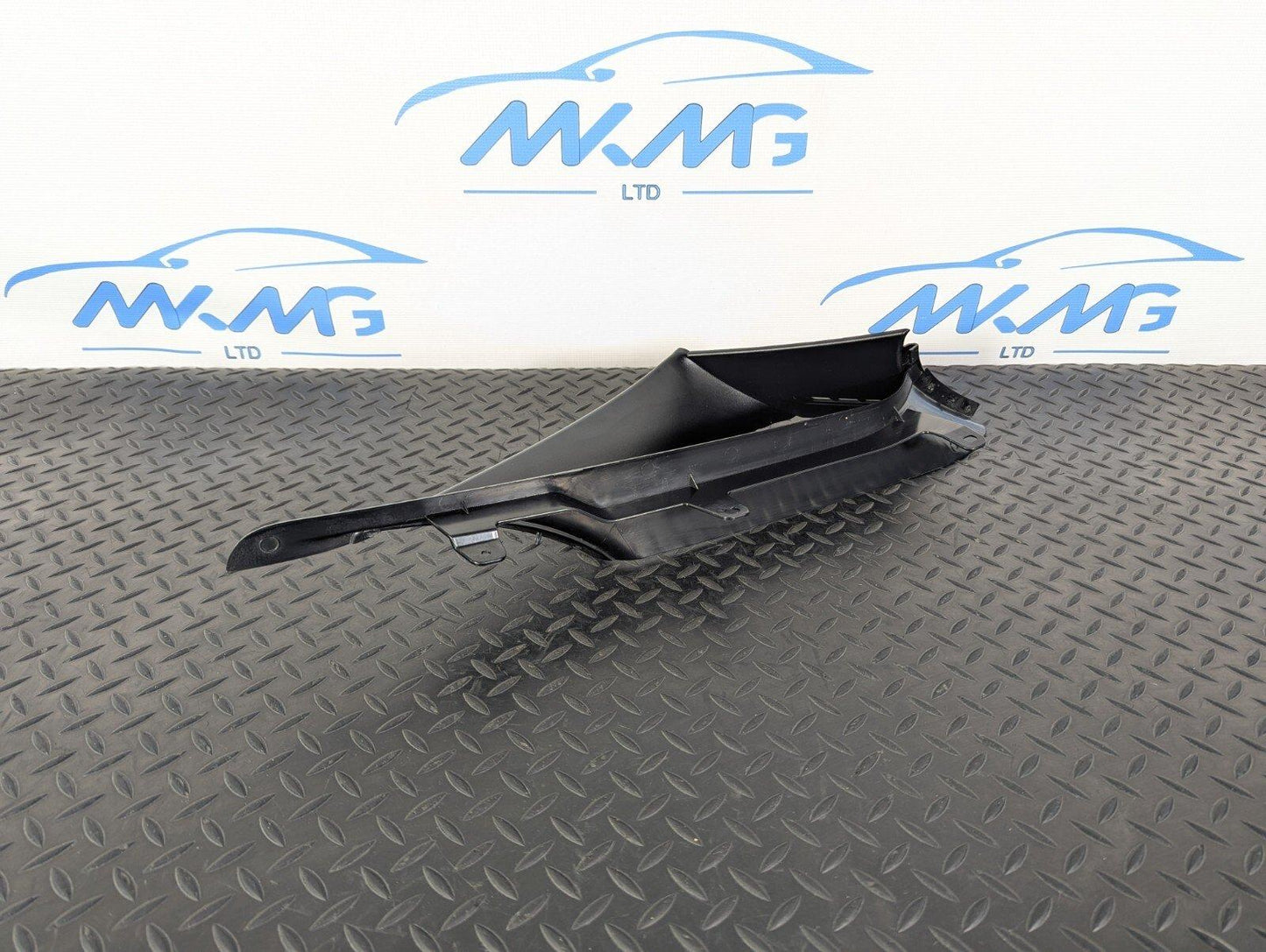 14-21 BMW 2 SERIES 218d GRAN TOURER F46 RIGHT A-PILLAR TRIM COVER BLACK 7329586