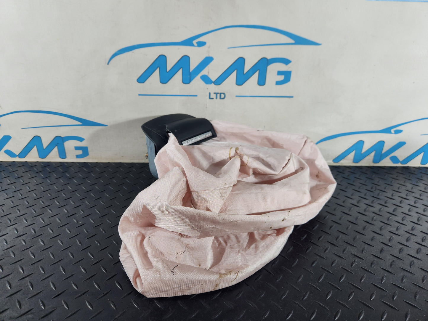 Land Rover Range Rover Evoque L551 SUV Deployed Safety Bag M8D2-043B13-GC8PVJ