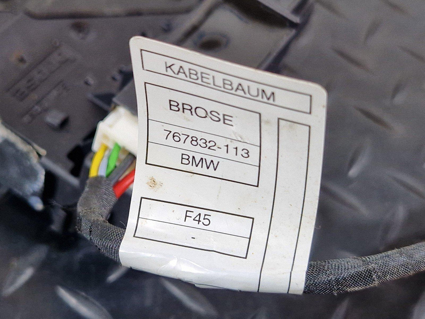 14-21 BMW 2 SERIES 218d GRAN TOURER F46 GENUINE TAILGATE BOOTLID LOCK 734853005