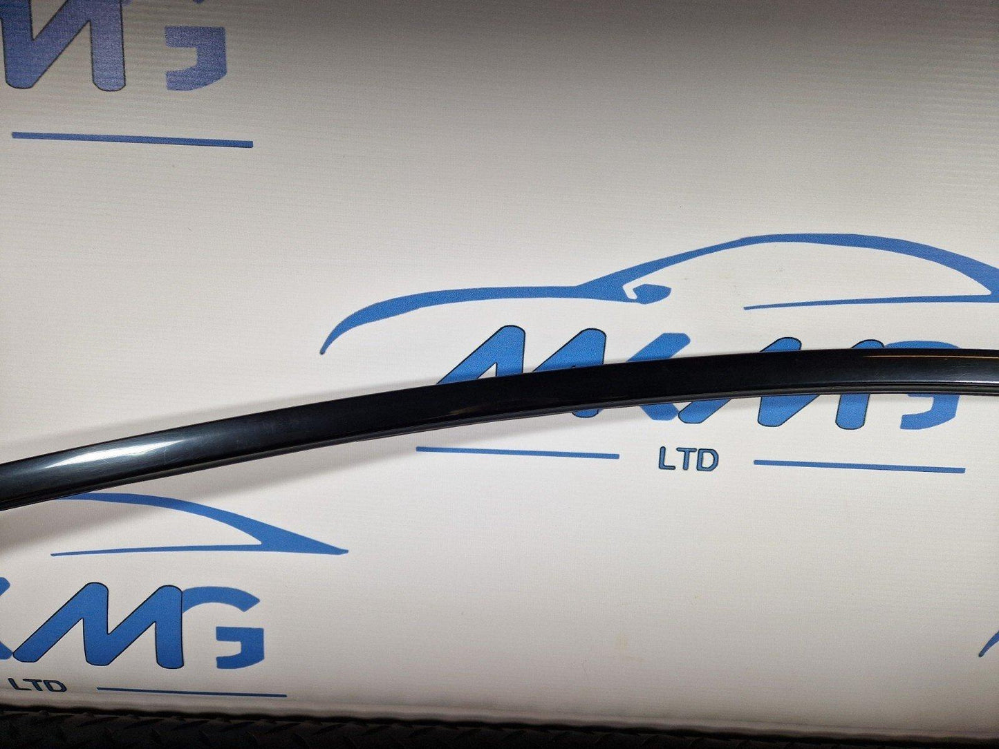 12-18 BMW 4 SERIES F36 LCI M-SPORT RIGHT DRIVER O/S WINDOW FINISHER TRIM 7332538