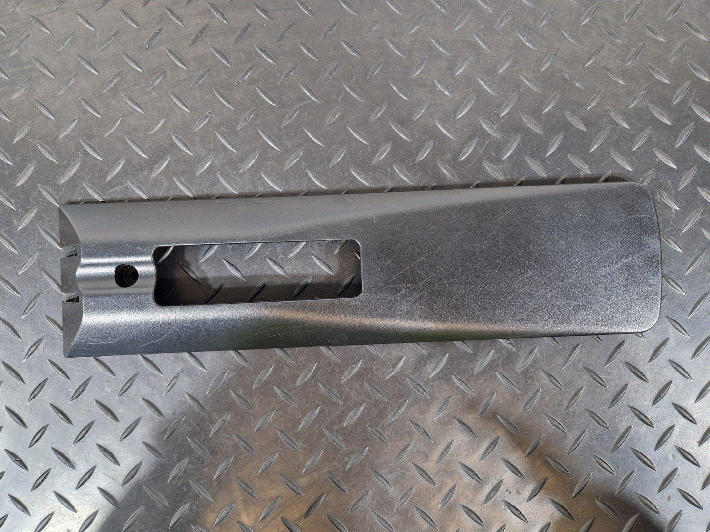 BMW X5 SERIES E70 F15 F85 SEAT RAIL TRIM REAR 7171837