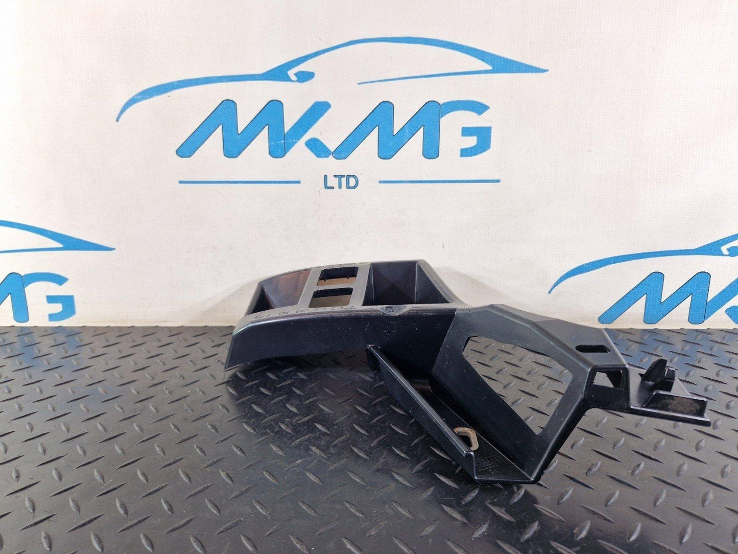 11-19 MERCEDES BENZ ML W166 REAR BUMPER LEFT SIDE BRACKET A1668803303