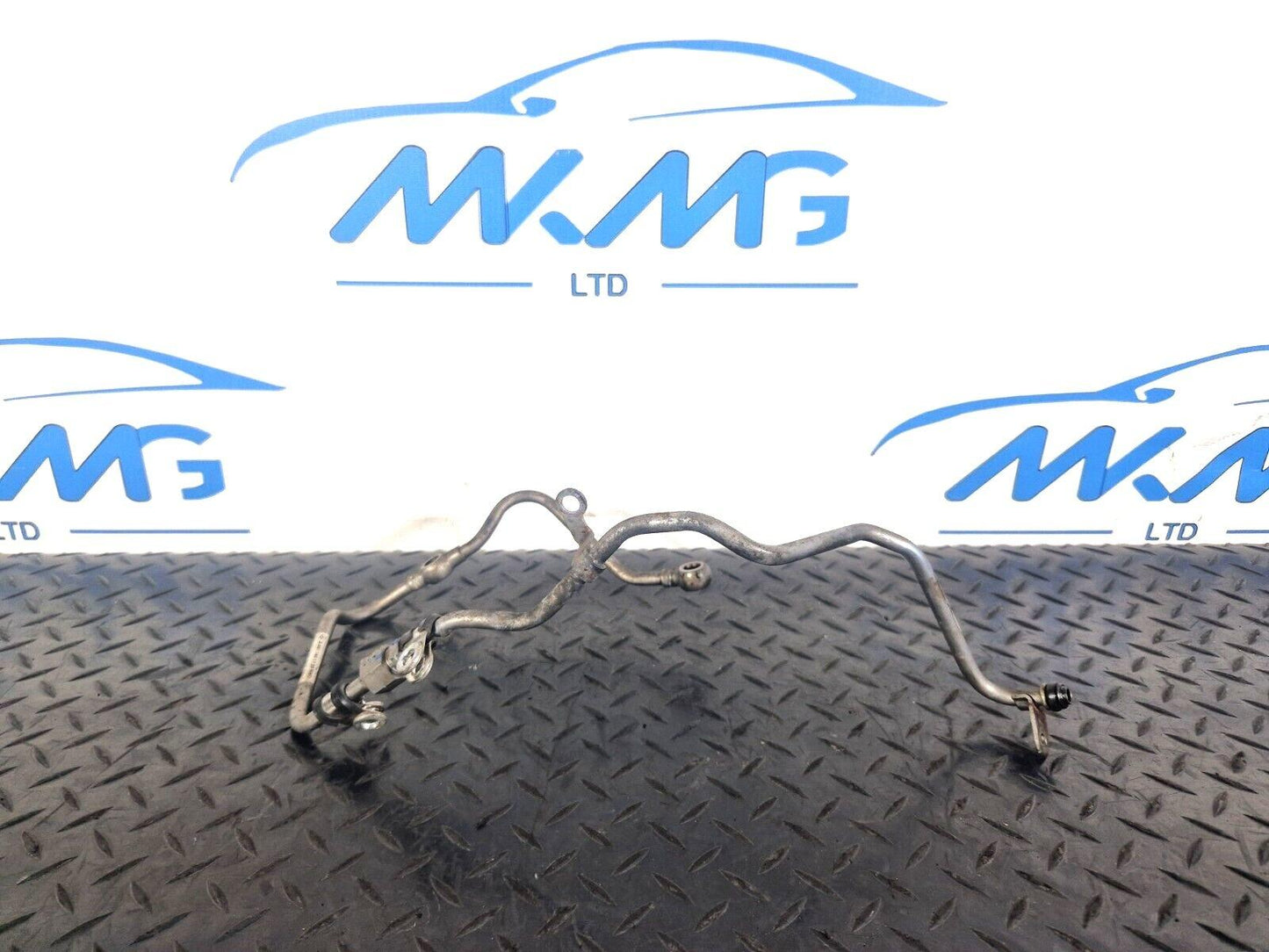 14-21 MERCEDES BENZ C300h W205 TURBOCHARGER OIL FEED  LINE A6511801020