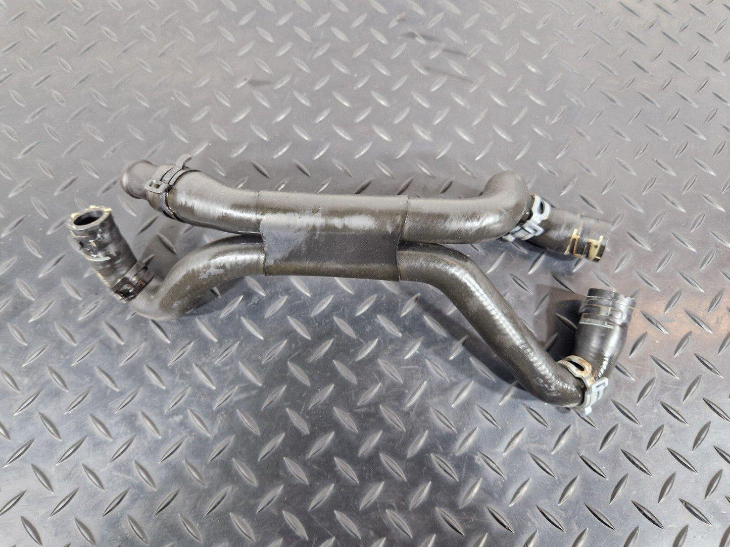 10-18 AUDI A7 4G S-LINE GENUINE HEATER RADIATOR HOSE PIPE 4G2819350K