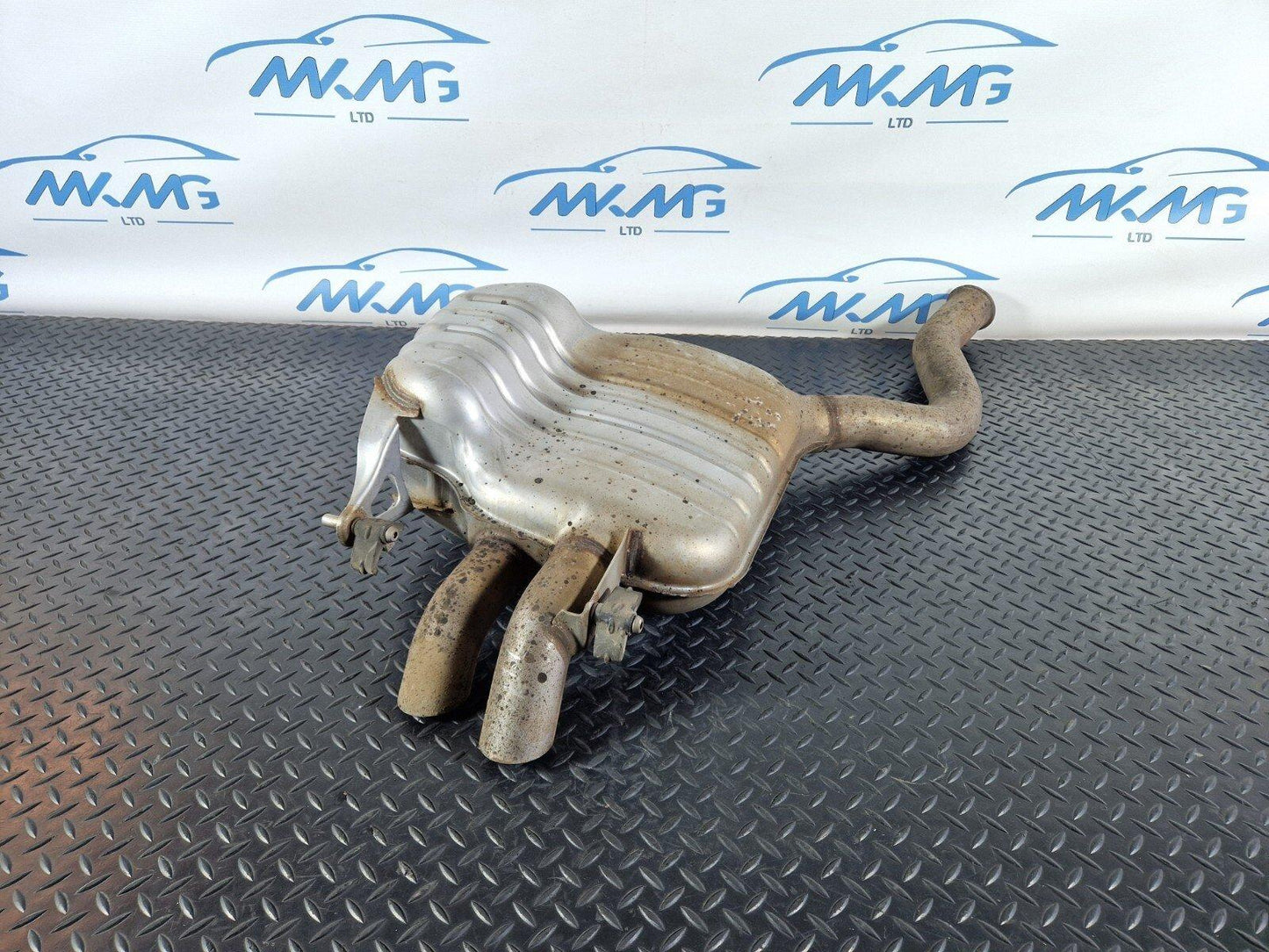 14-21 MERCEDES BENZ C200 W205 OEM REAR EXHAUST SILENCER PIPE SYSTEM A2054912101