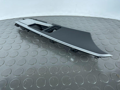 16-19 AUDI A4 B9 GENUINE FRONT RIGHT SIDE INTERIOR HANDLE GENUINE 8W0837020A
