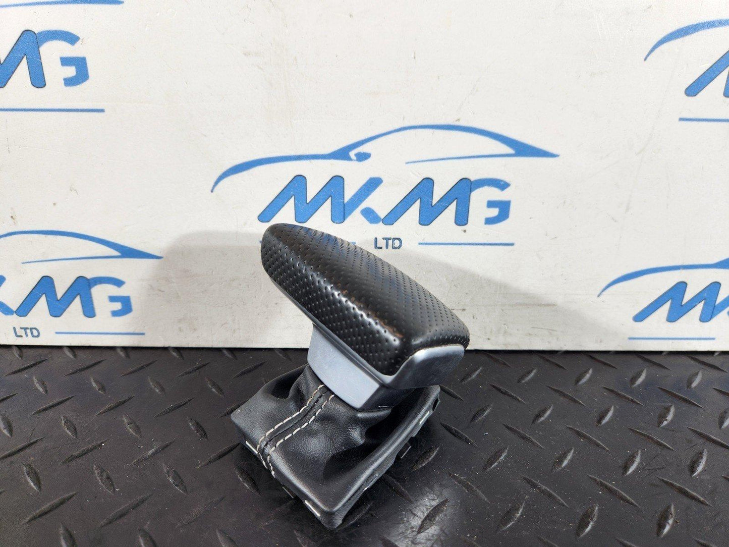 16-20 AUDI Q7 4M GEAR SELECTOR KNOB SHIFTER LEVER LEATHER 4M2713140F 4M2713139F