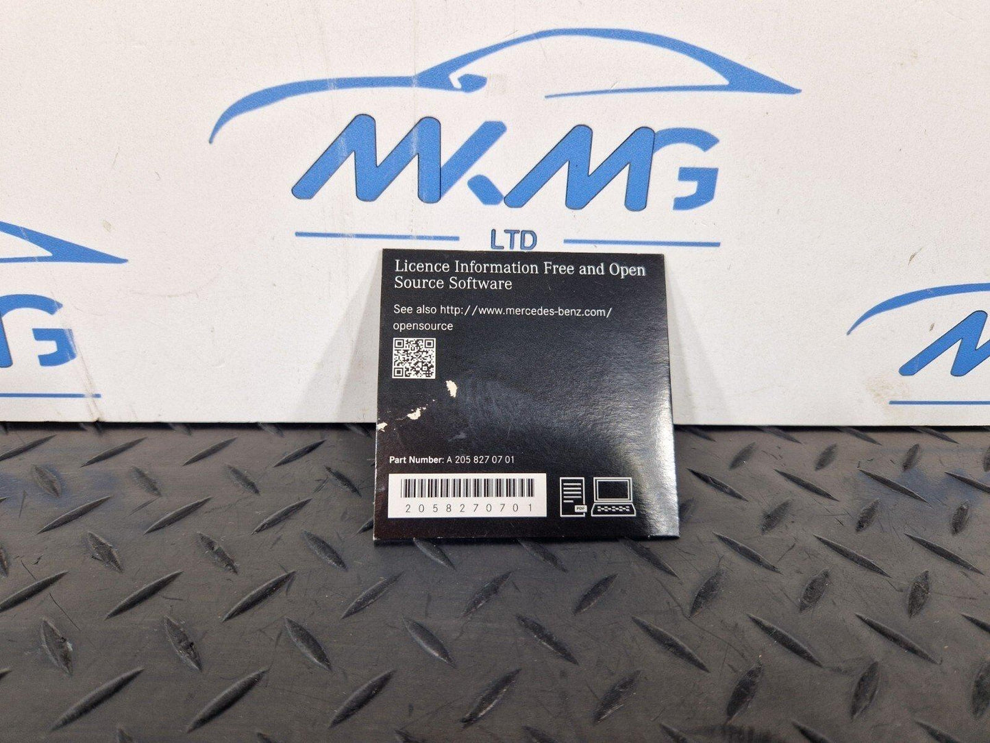 14-21 MERCEDES BENZ C220d W205 LICENSE INFORMATION SOFTWARE DISC A2058270701