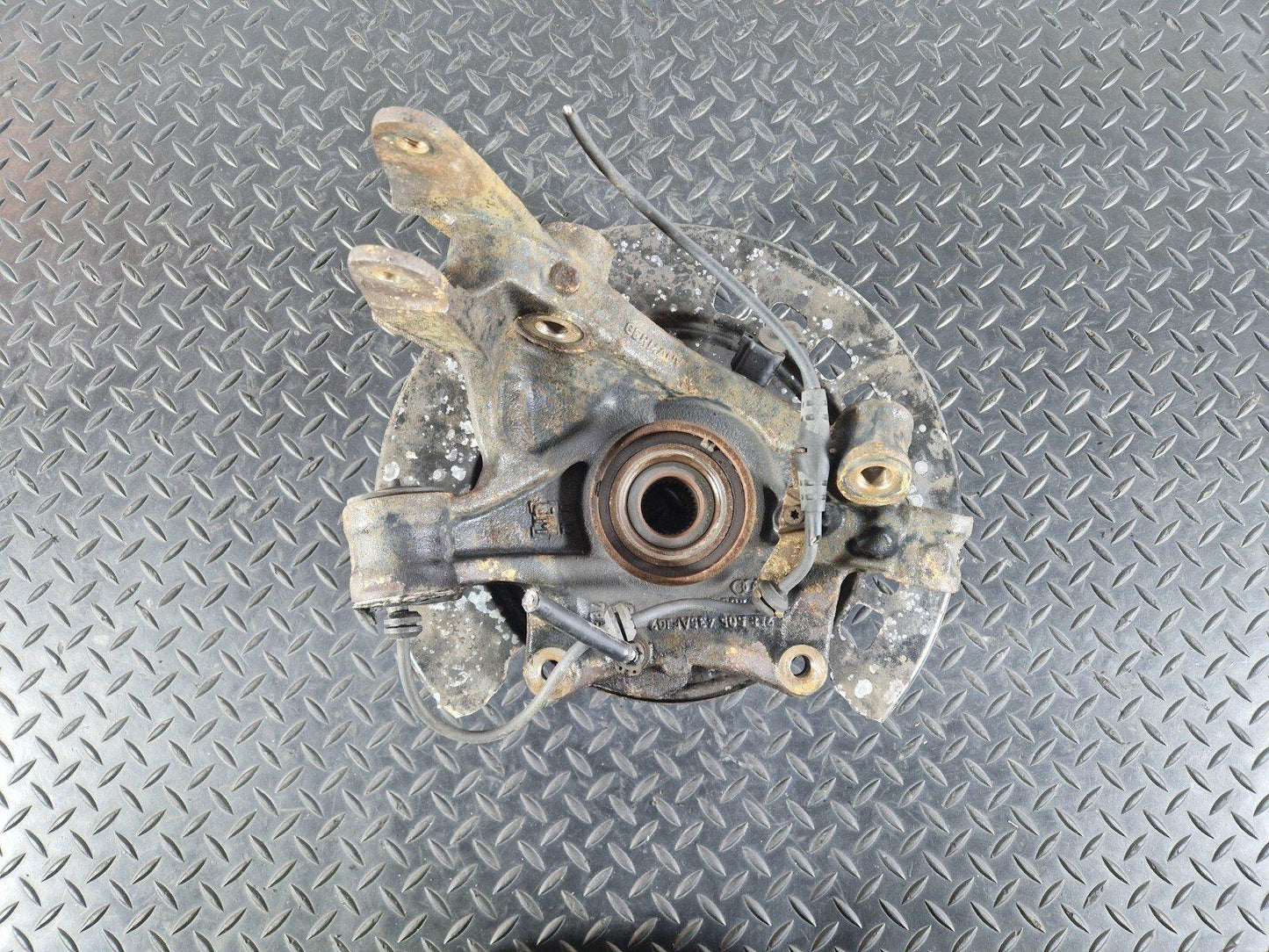 10-15 AUDI Q7 4L REAR WHEEL CARRIER KNUCKLE BRAKE DISC PLATE LEFT N/S 7L8505435A