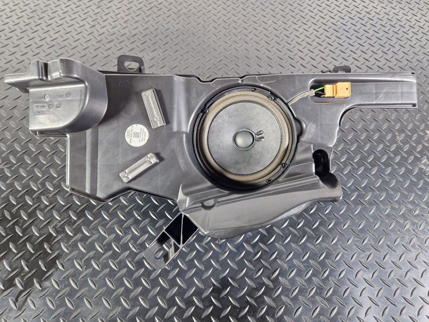 16-24 AUDI A5 F5 CABRIOLET BASS LOUDSPEAKER SUBWOOFER 8W7035381B