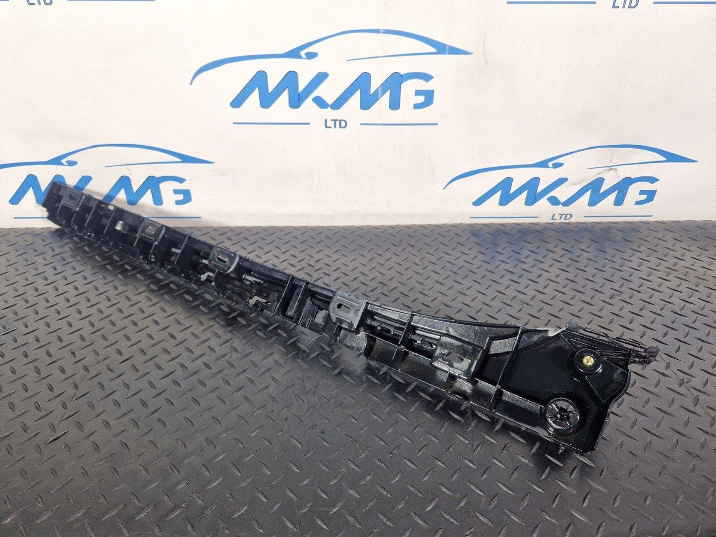 11-18 BMW 6 SERIES F06 SIDESKIRT BRACKET REAR DRIVER RIGHT SIDE 7276350