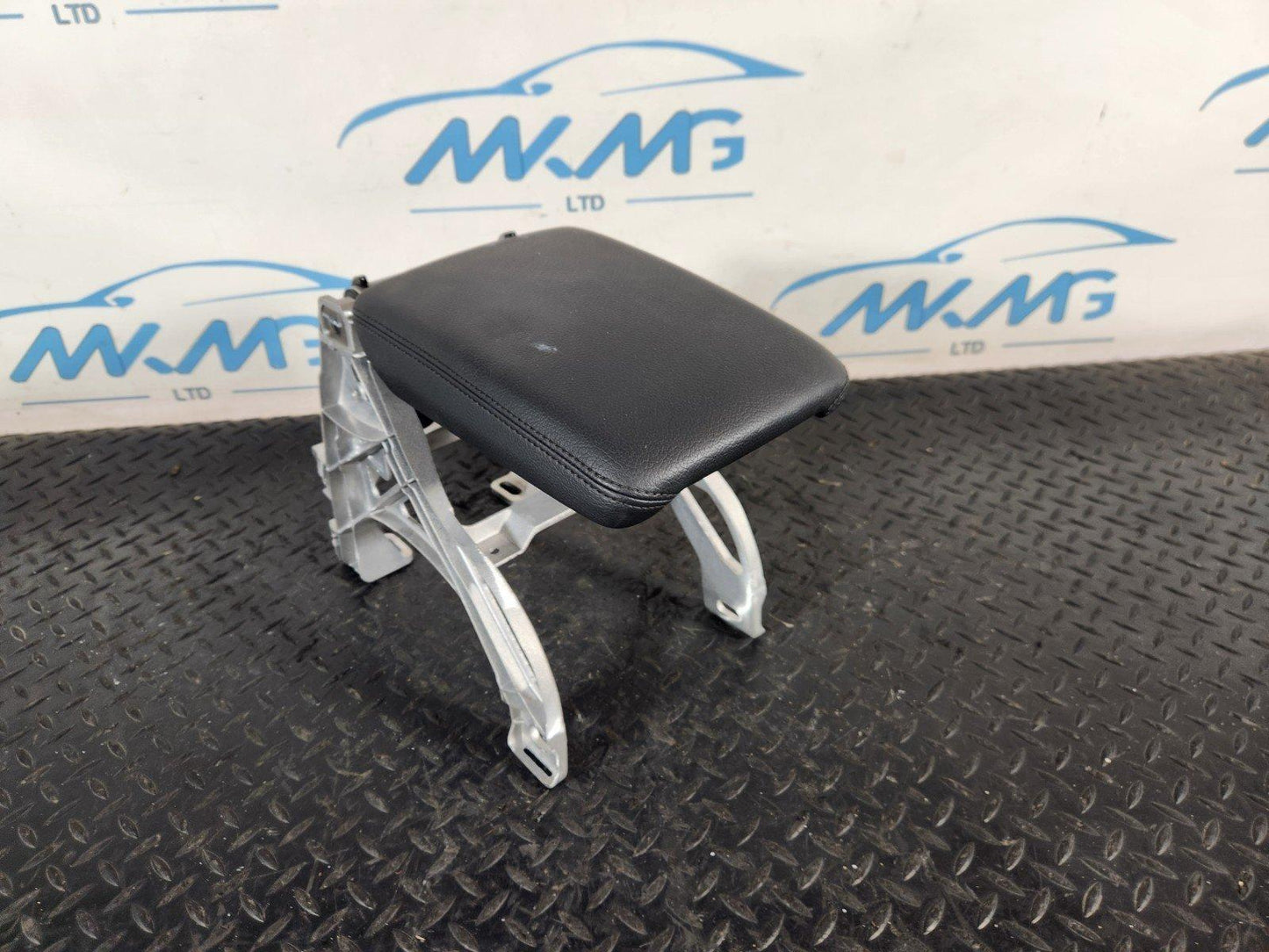 AUDI A5 F5 GENUINE CENTRE CONSOLE ARM REST 8W0864283A