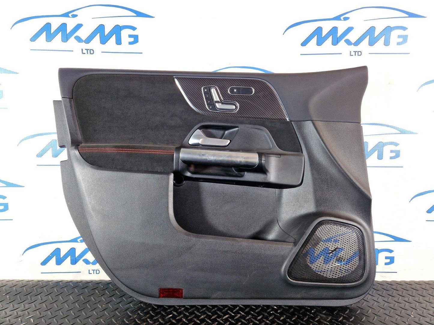 19-ON MERCEDES BENZ B CLASS W247 FRONT LEFT PASSENGER DOOR CARD PANEL IN BLACK