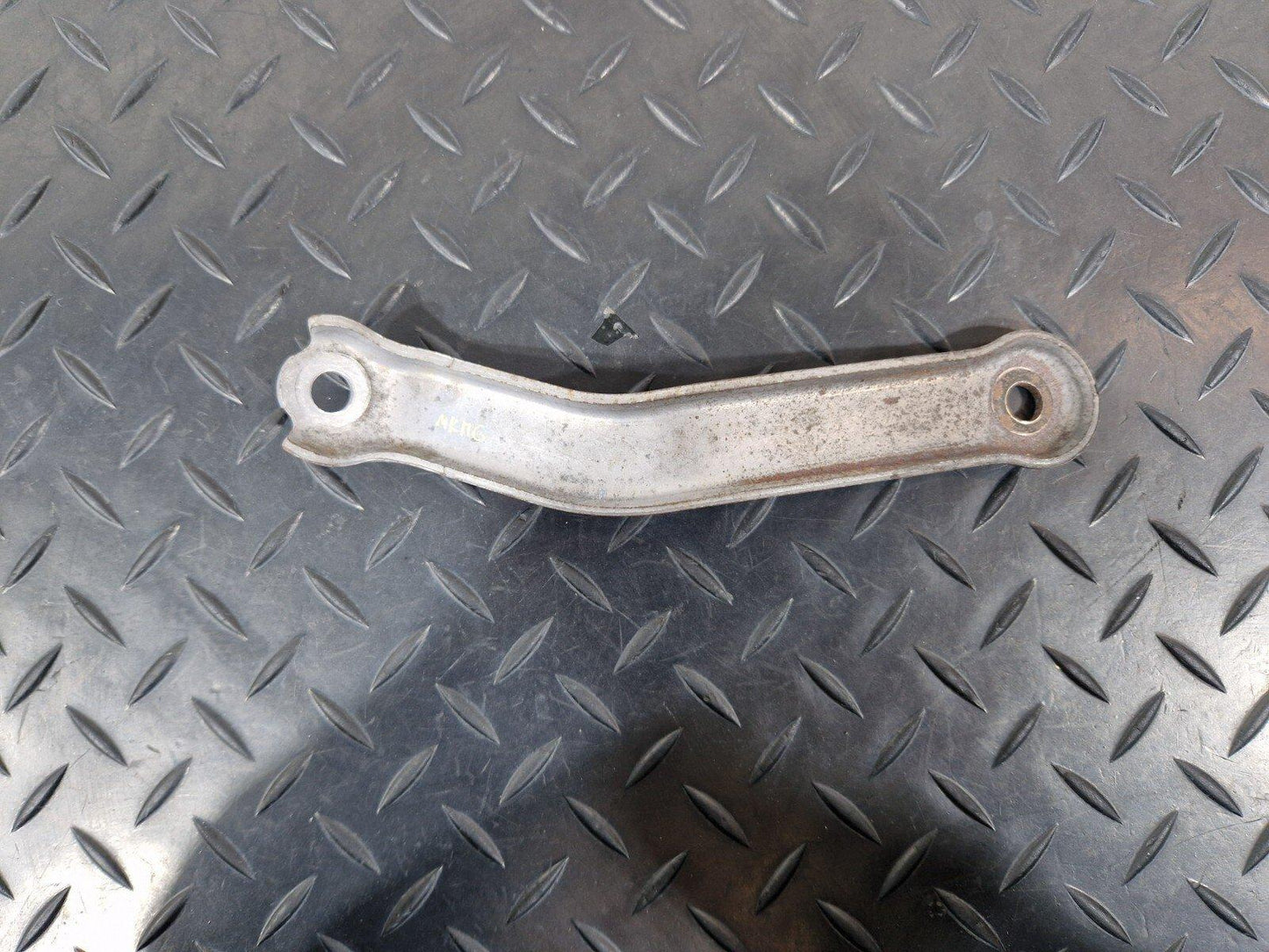 14-21 MERCEDES BENZ C220d W205 OEM TURBO TO CRANKCASE HOLDER BRACKET A6510962840