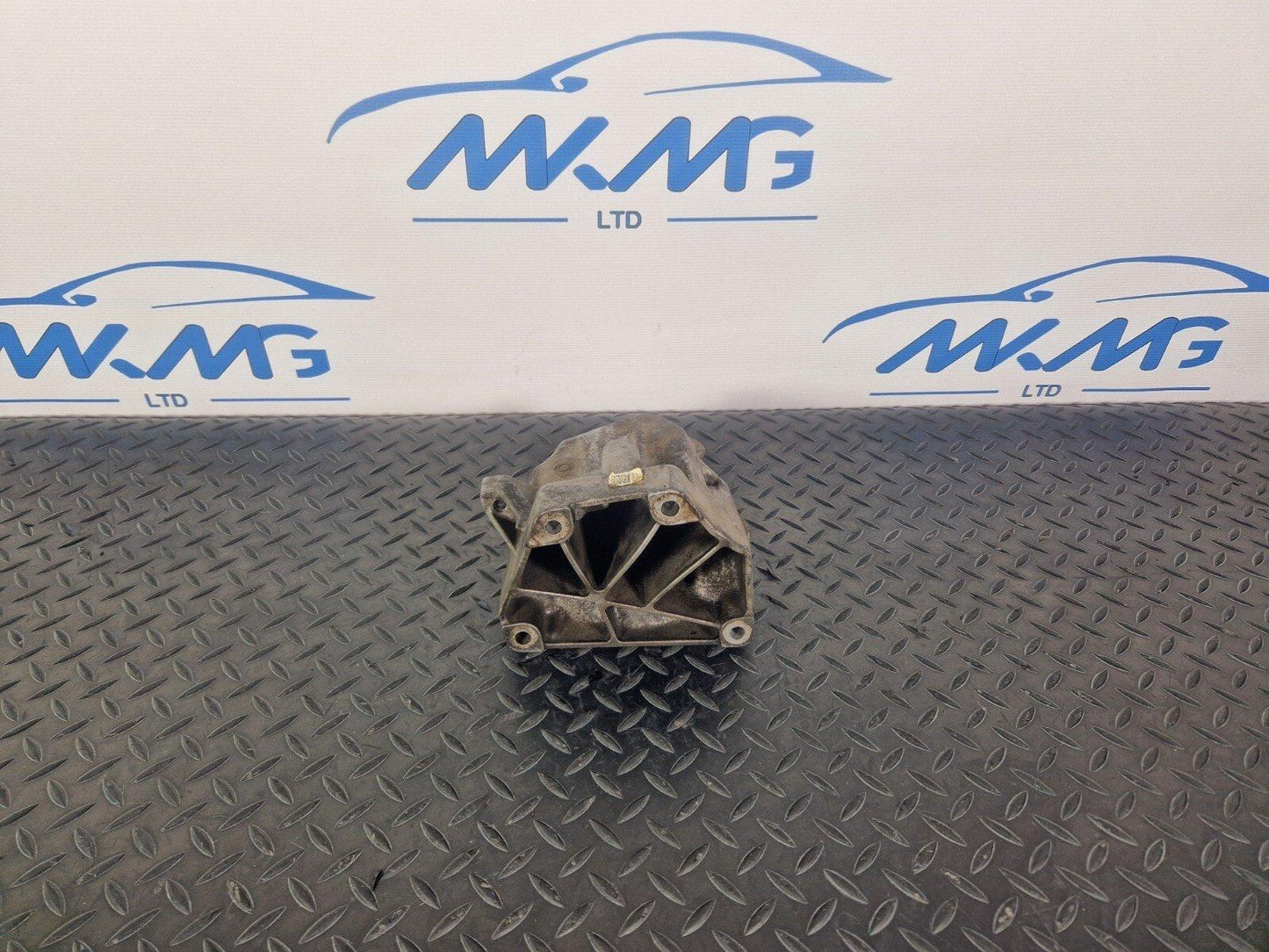 14-23 MERCEDES BENZ VITO W447 OM651 LEFT ENGINE MOUNTING A6512235704