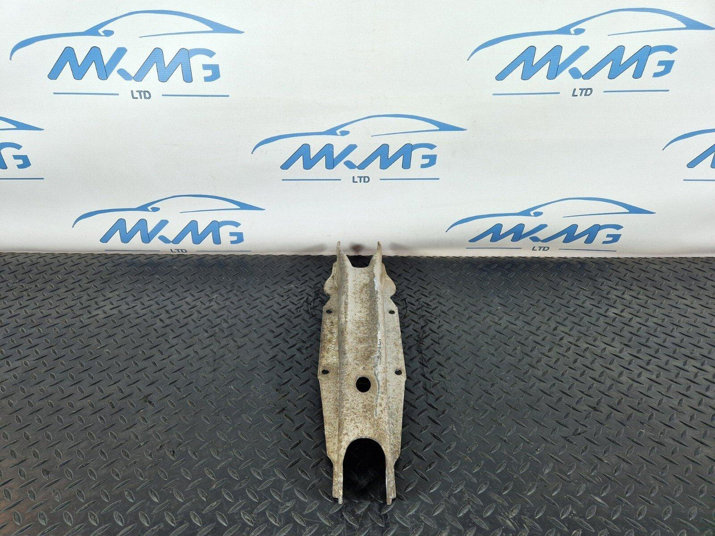 MERCEDES GLA X156 REAR CONTROL ARM SPRING LINK FITS LEFT & RIGHT A2463520002