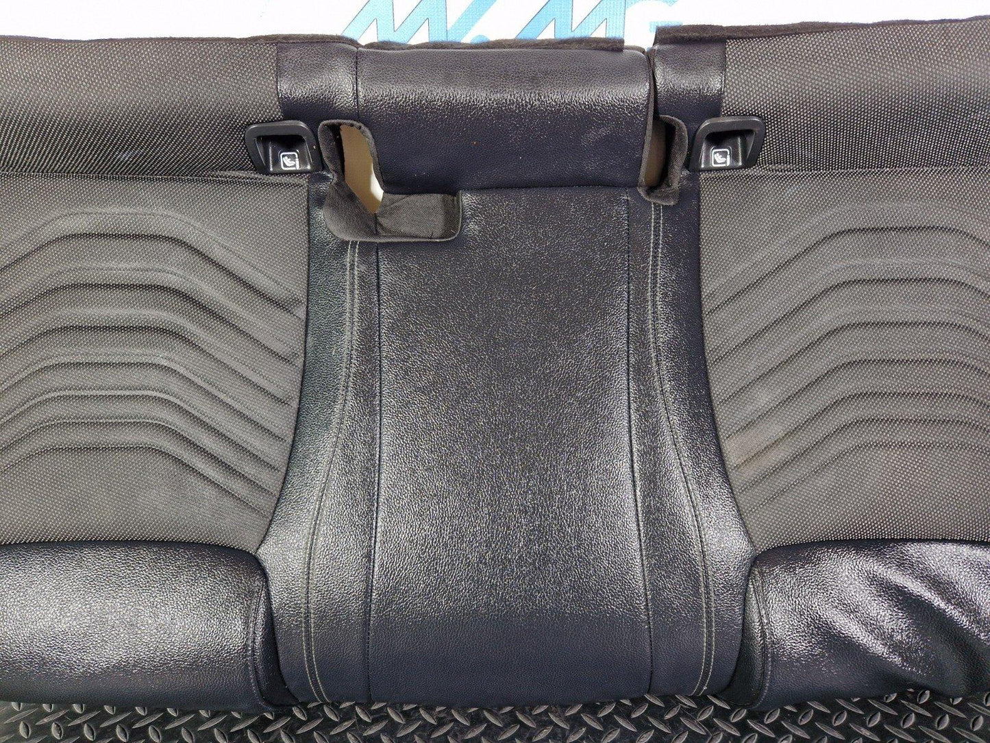 18-ON MERCEDES BENZ A CLASS W177 REAR SEAT SET BENCH A1779201801