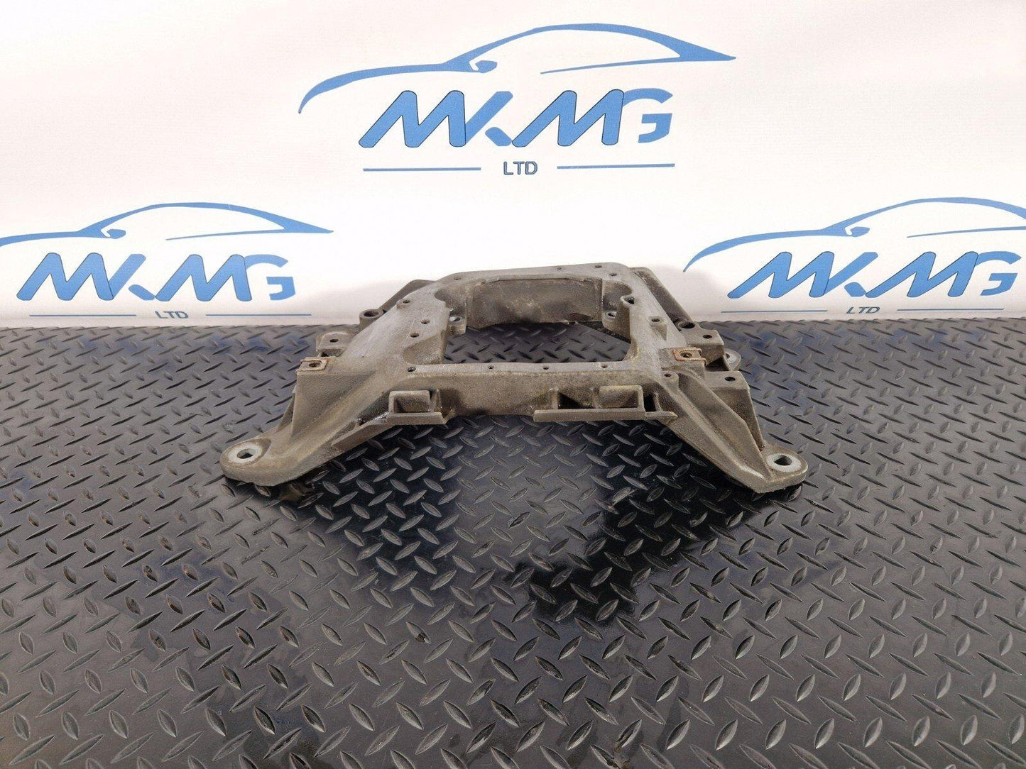 10-18 AUDI A7 4G S-LINE GEARBOX TRANSMISSION BRACKET HOLDER MOUNT 4G0399263R