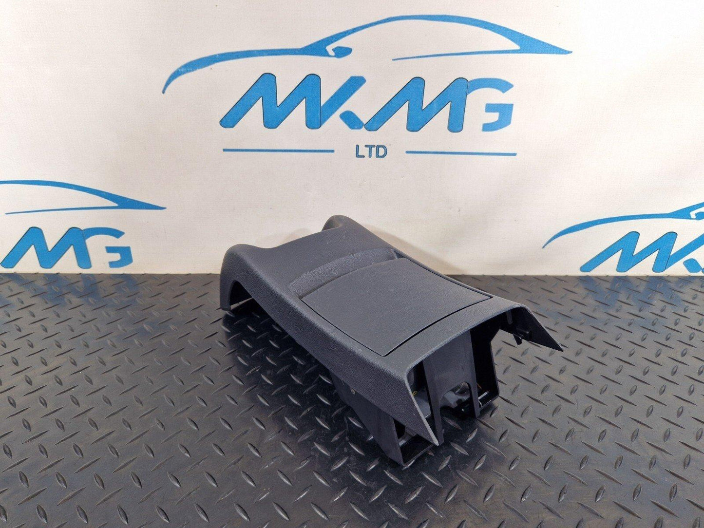 18-ON MERCEDES BENZ A CLASS W177 GENUINE CENTER CONSOLE REAR STORAGE TRIM COVER