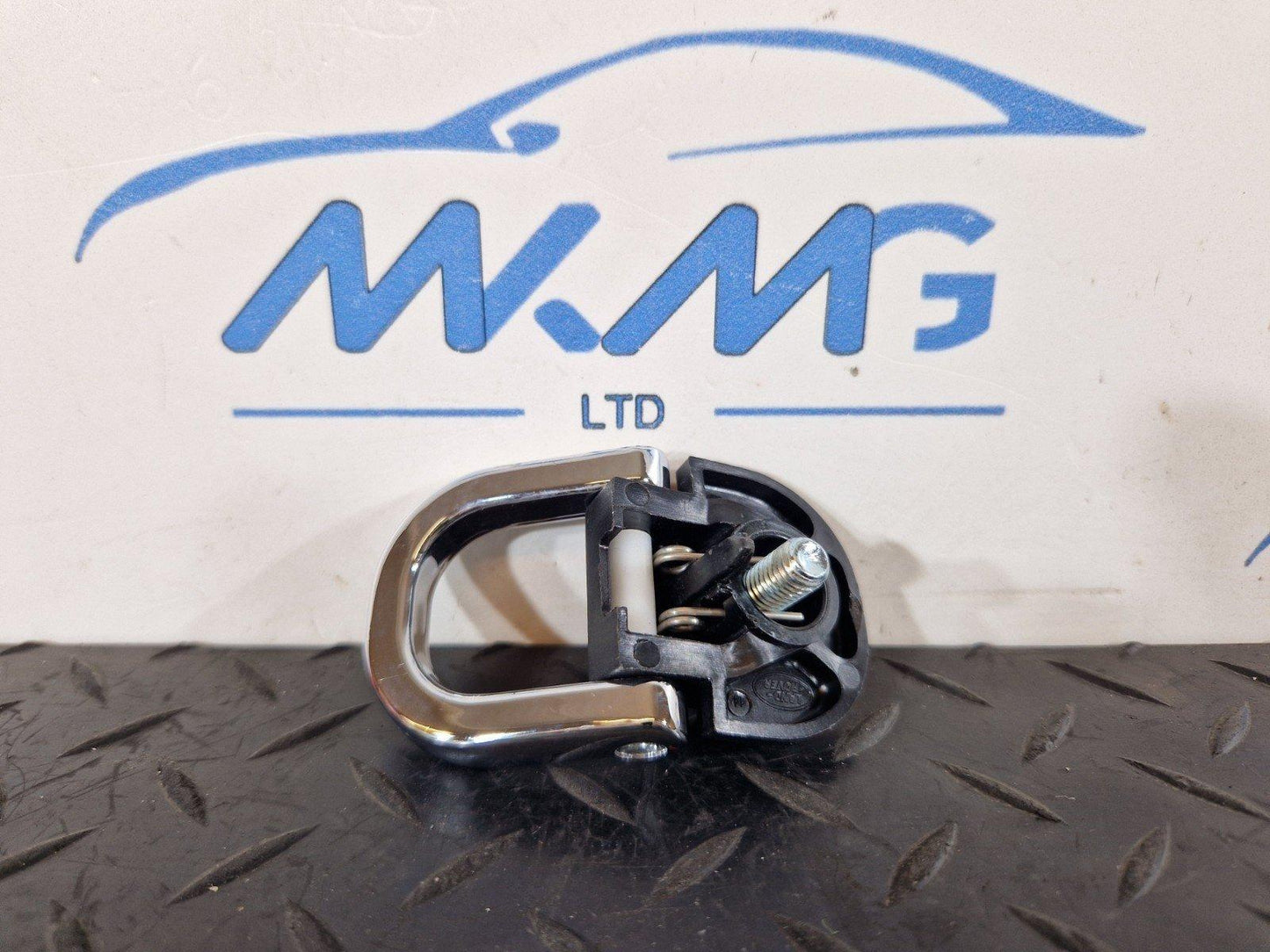 19-ON RANGE ROVER EVOQUE L551 GENUINE TRUNK BOOT TIE DOWN CARGO HOOKS X4