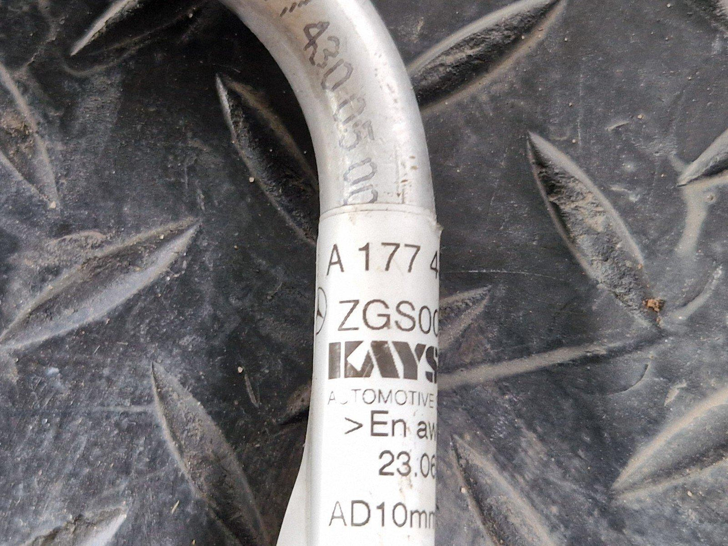 19-ON MERCEDES BENZ B CLASS W247 LINE HOSE BRAKE BOOSTER SERVO A1774300500