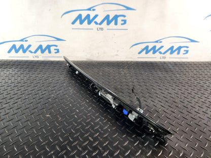10-18 VW TOUAREG 7P GENUINE FRONT RIGHT O/S DOOR HANDLE 7P6837114